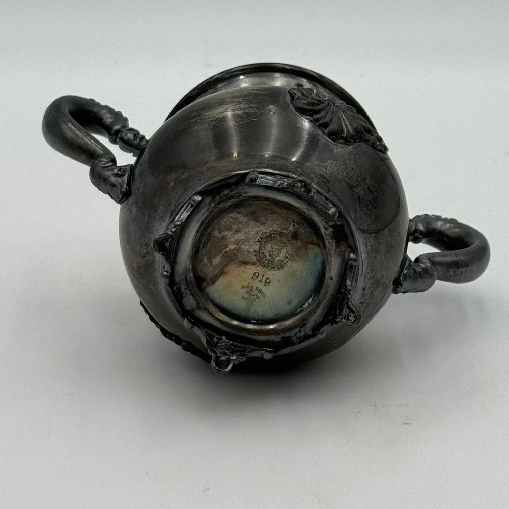 Antique Benedict Silver Co 919 Art Nouveau Silver Plate Sugar Bowl Floral 4.5in